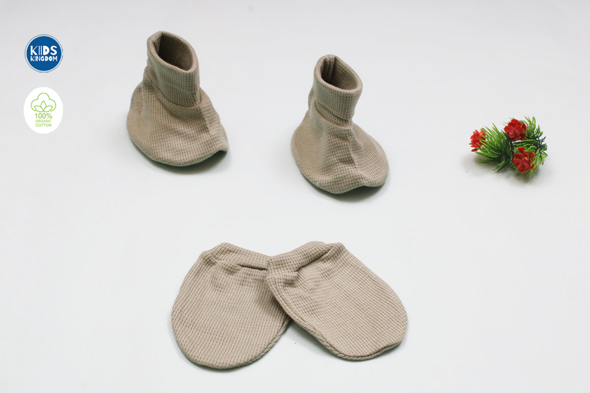 Baby Mitten and Booties | Sage Meadow