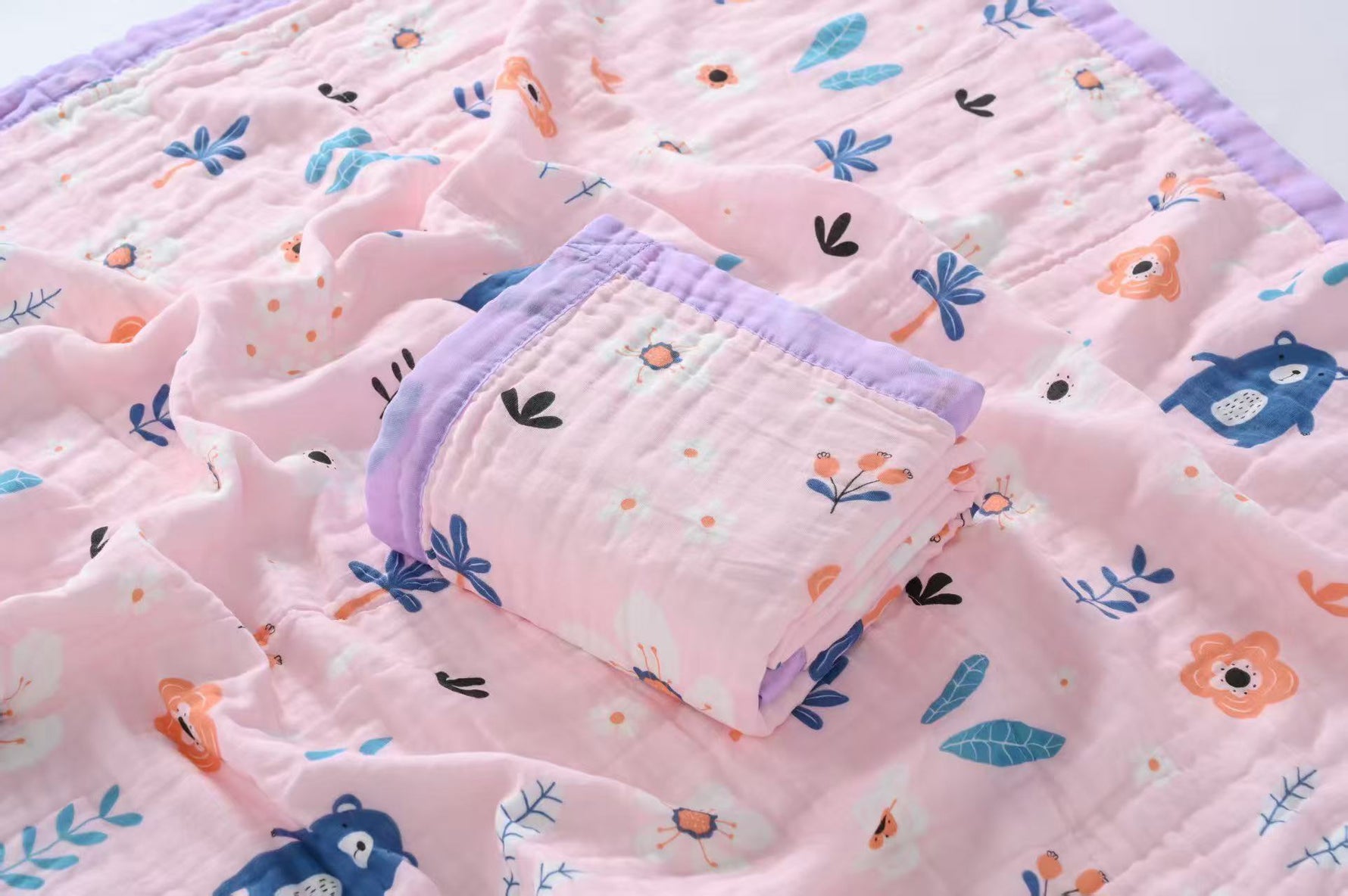 Crinkled Muslin Infant Blanket | Panda