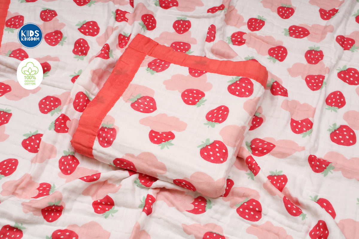 Crinkled Muslin Newborn Blanket | Strawberry