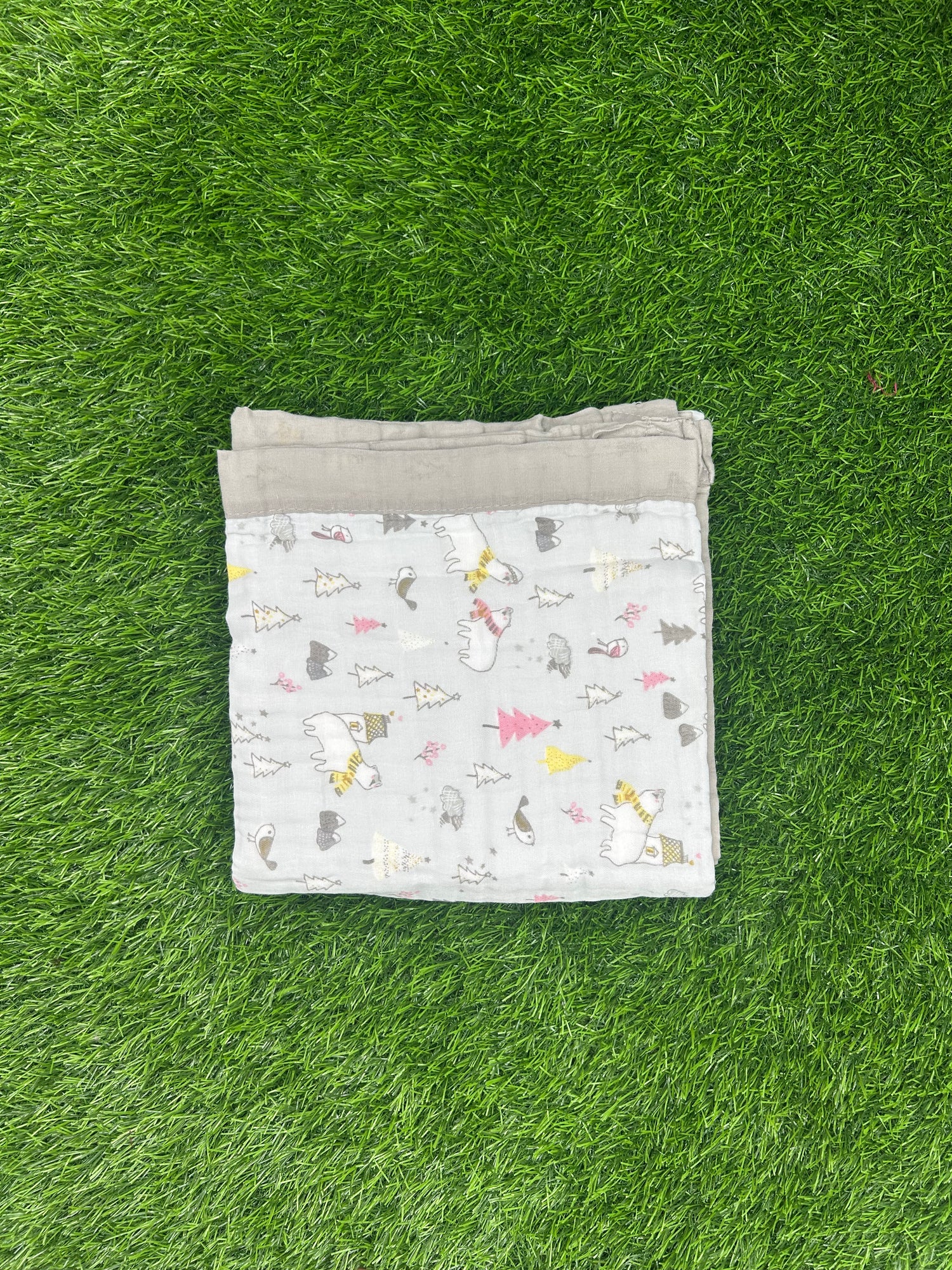 Crinkled Blanket Grey
