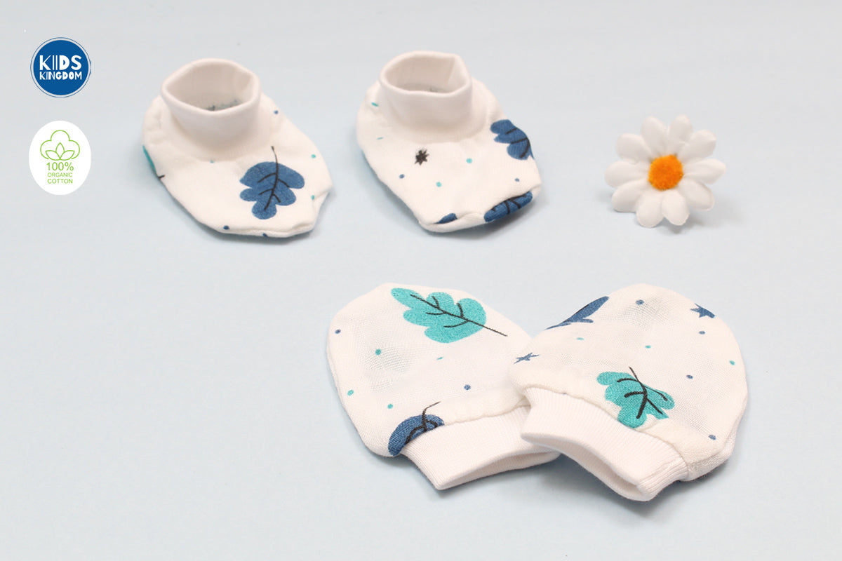 Muslin Cap Mitten Booties Blue Leaf