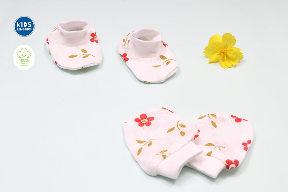 Muslin Cap Mitten Booties Set | Red Flower 2