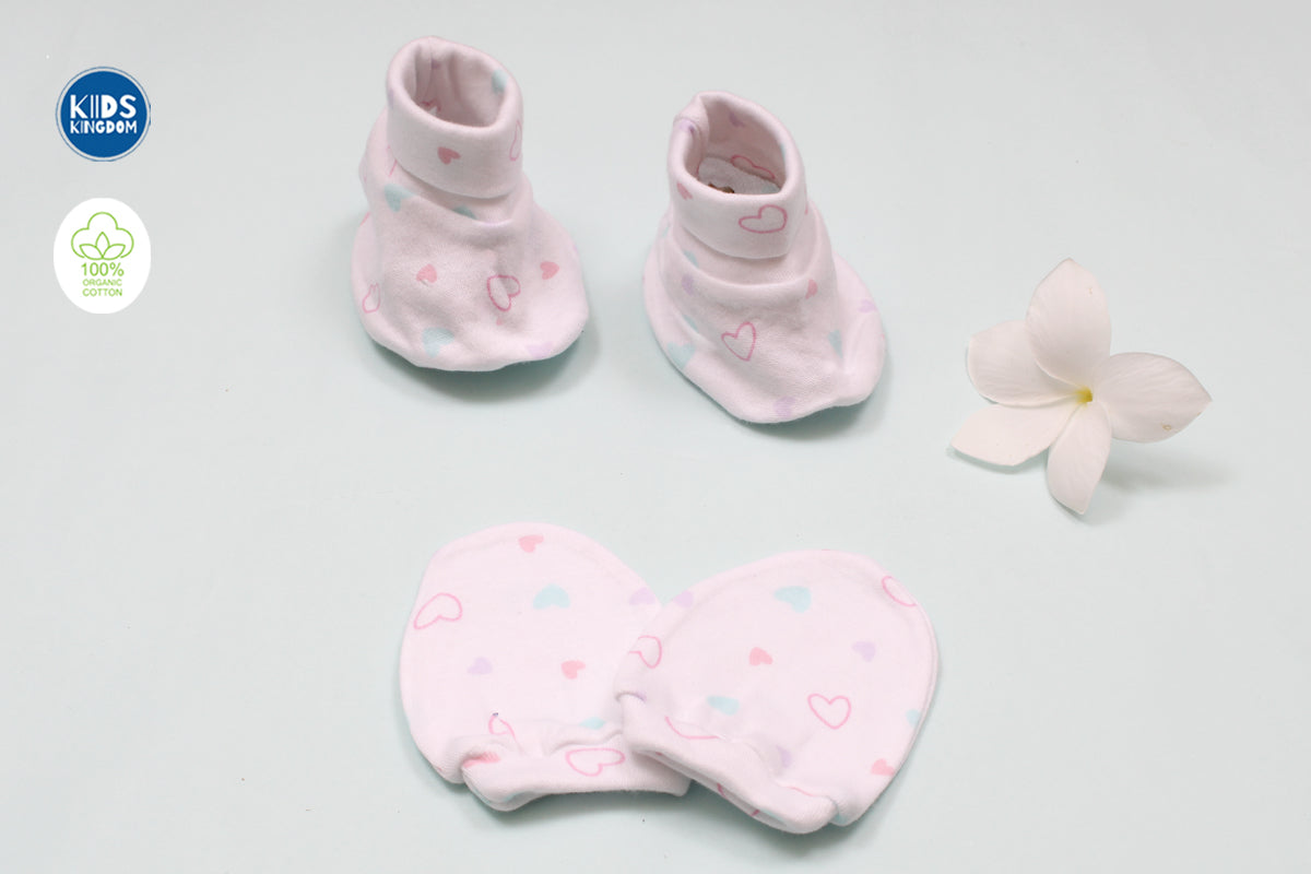 Premium Cap Mitten Booties Heart